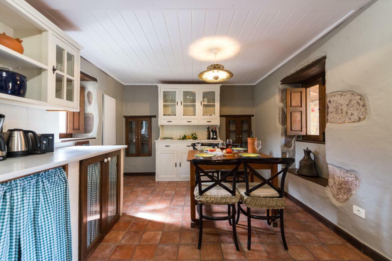 Bohemian Hideaway Finca - 2 Unique Houses With Shared Pool Santa Lucia De Tirajana ภายนอก รูปภาพ