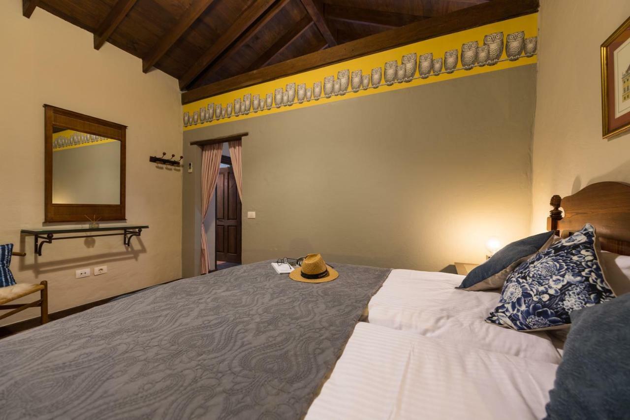 Bohemian Hideaway Finca - 2 Unique Houses With Shared Pool Santa Lucia De Tirajana ภายนอก รูปภาพ