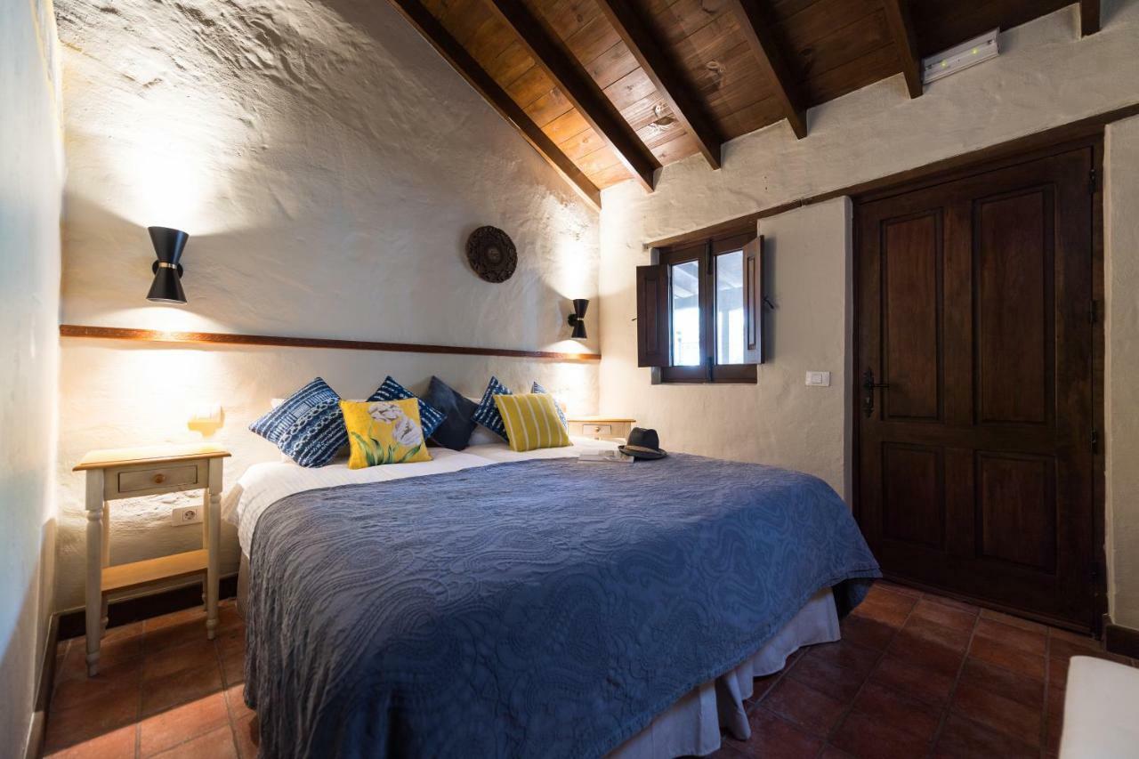 Bohemian Hideaway Finca - 2 Unique Houses With Shared Pool Santa Lucia De Tirajana ภายนอก รูปภาพ