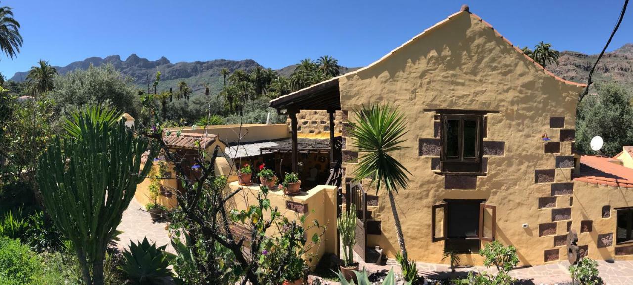 Bohemian Hideaway Finca - 2 Unique Houses With Shared Pool Santa Lucia De Tirajana ภายนอก รูปภาพ